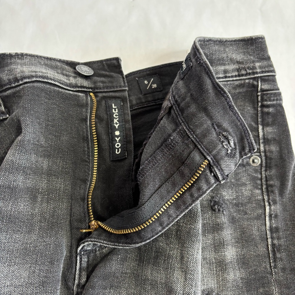 Lucky brand black distressed denim shorts - Picture 7 of 7